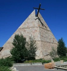 église
